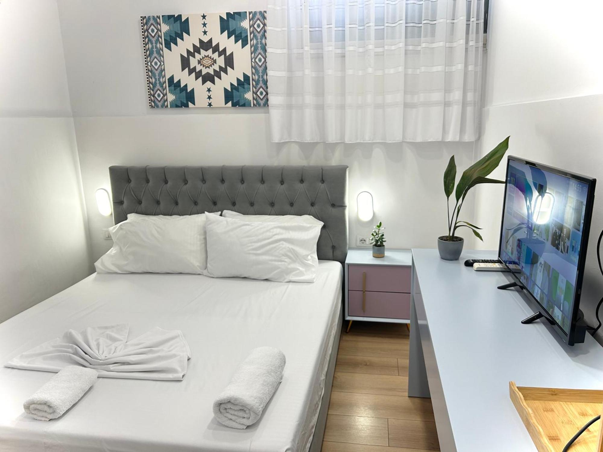 Tirana Square Hotel Екстер'єр фото