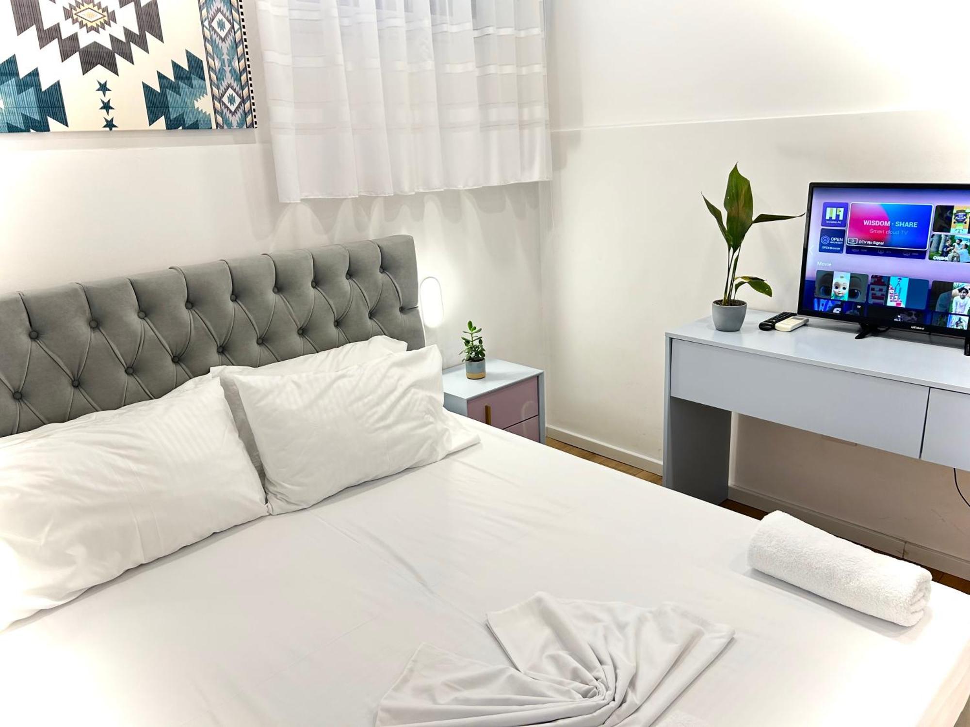 Tirana Square Hotel Екстер'єр фото