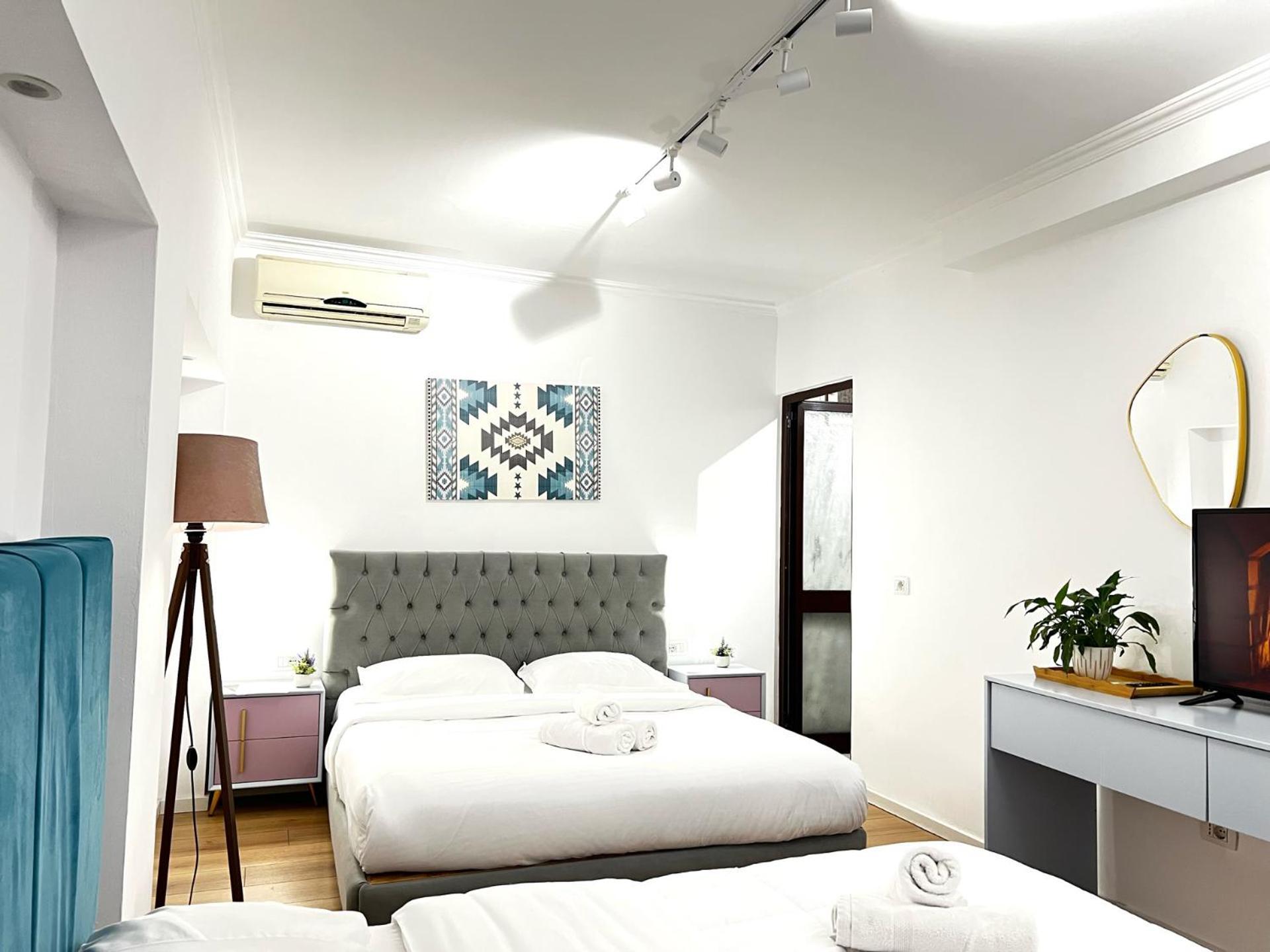 Tirana Square Hotel Екстер'єр фото