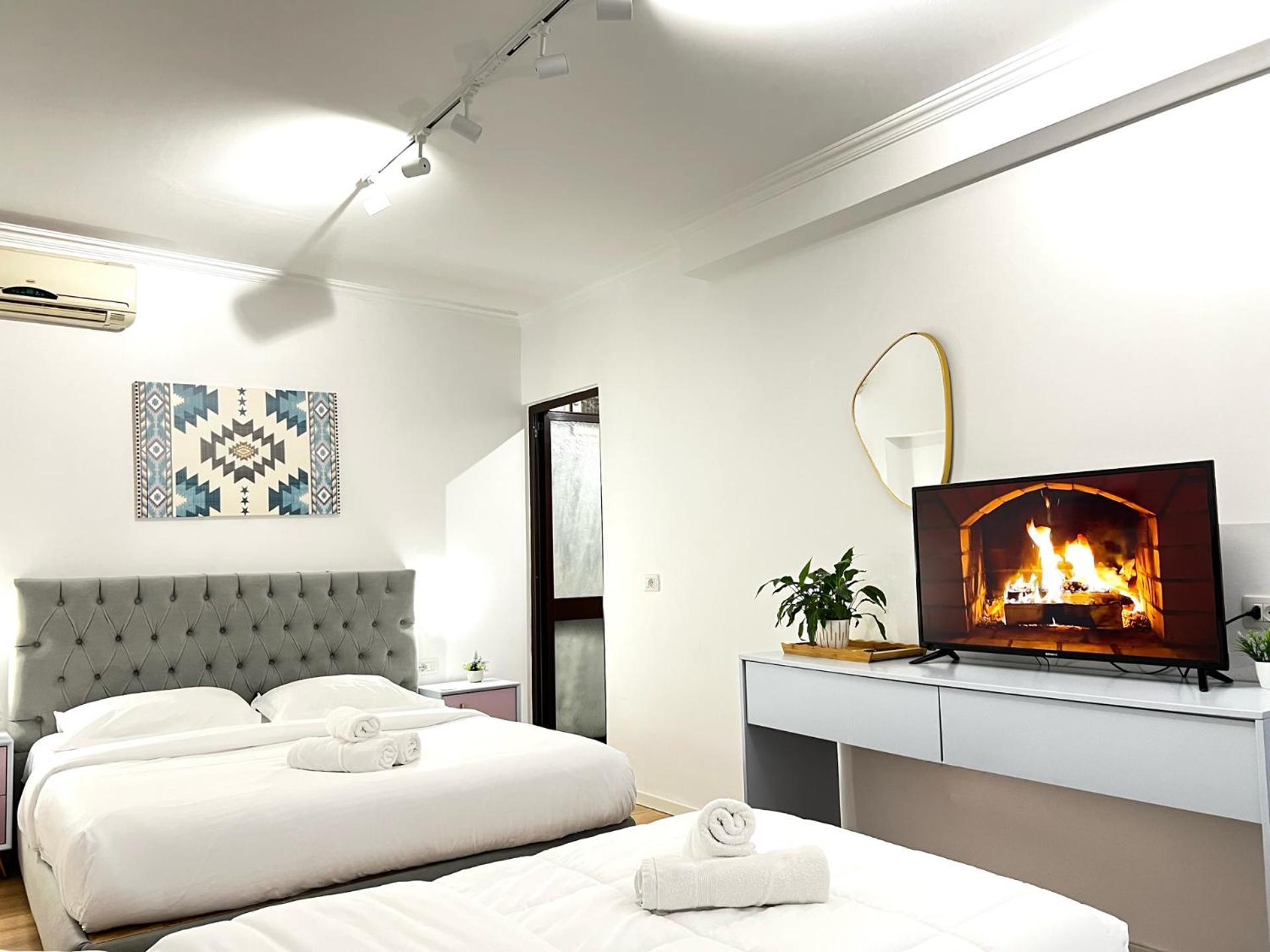 Tirana Square Hotel Екстер'єр фото