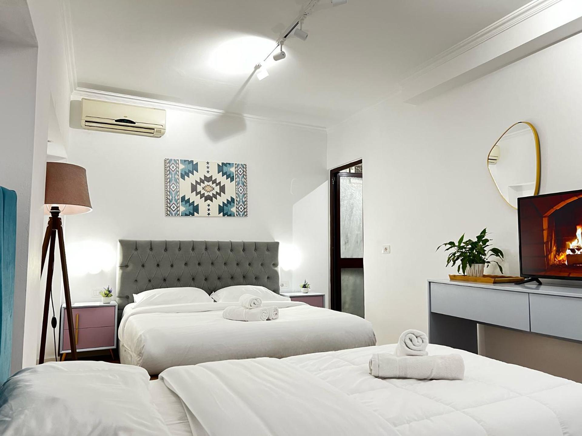 Tirana Square Hotel Екстер'єр фото